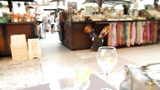 aperitivo senza mutandine...G...a