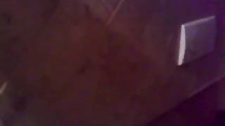 Fai piano che MI FAI SCOPPIARE LE PALLE!!!