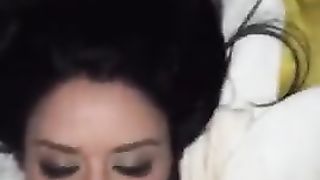 Vorreste anche voi sborrare in faccia a lei?