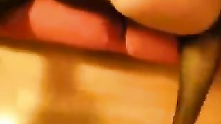 Le riempio il culo di cazzo e di sborra