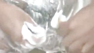 Giovane asiatica incinta si masturba