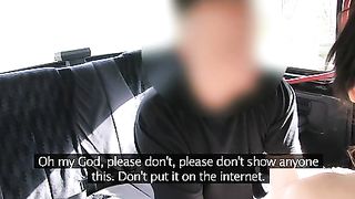 Ragazza amatoriale paga con la sua pussy