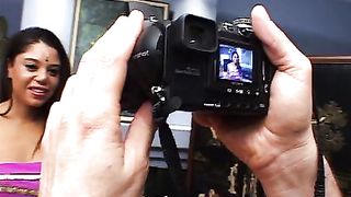 Anteprima del video: Bellezza indiana vuole diventare pornostar