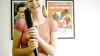 Anteprima del video: Tre girl arrapate per un solo cazzo