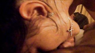 Bruna tettona amatoriale POV