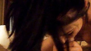 Bruna tettona amatoriale POV