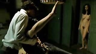 Teen magra scopata sul tavolo