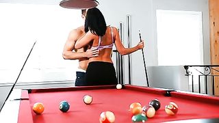 Bel gioco finisce in caldo sesso