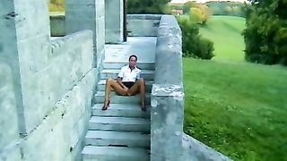 Anteprima del video: Bionda tedesca lecca cazzo POV