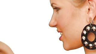 Anteprima del video: Sara Joy scopata in culo