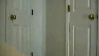 Anteprima del video: Striptease di belle ragazze in webcam