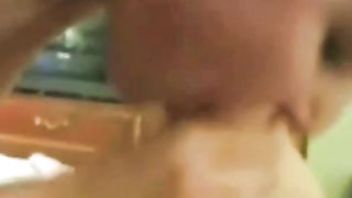 Pompini amatoriali in primo piano