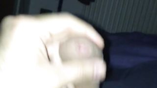 Io che sborro a letto