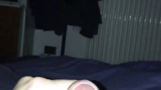 Io che sborro a letto