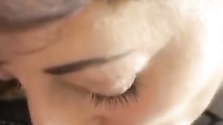 Una vera maestra del pompino...