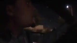 Vanno a puttane e si portano a casa una zoccolona