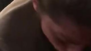 Questa troietta ha una voglia incredibile di cazzo