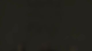 Pisciata sulla spiaggia.