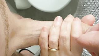 Le piace il cazzo...non le basta mai...