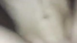 Tutto dentro la sua passerina stretta