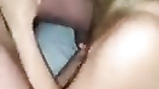 Mia moglie e io ci divertiamo con un nostro amico...