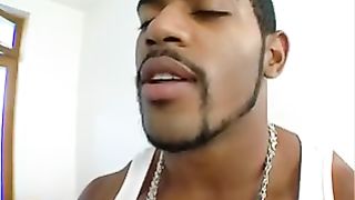 2 bellissime bionde contro 2 cazzoni neri