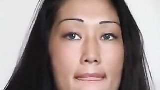 Bella cinesina preferisce l'anale