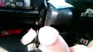 BACIA IL MIO CAZZO E SALUTALO!