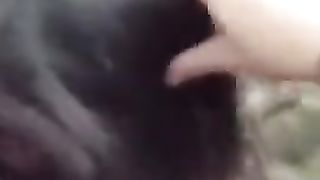 Italiano se lo fa succhiare in spiaggia davanti a tutti