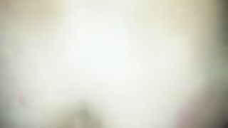 Succhia dopo averlo preso tutto nel culo