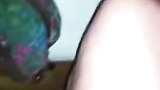 Succhia dopo averlo preso tutto nel culo