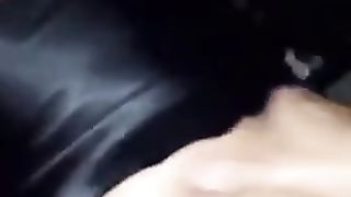 AH AH AH Sì Sì Sì...e lei viene e si sbrodola tutta