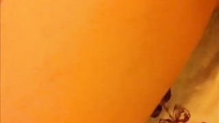 Pugno nella figa e LA CAGNA PERDE IL CONTROLLO