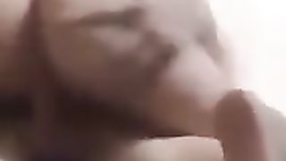 Un bel culo che cavalca un cazzo