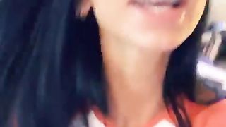 Le tettone di Denise B. da Pescara