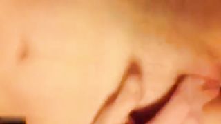 Amica tettona 18enne si sgrilletta per me