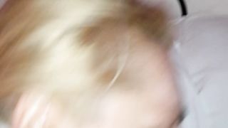 Russa arrapata lo vuole nel culo