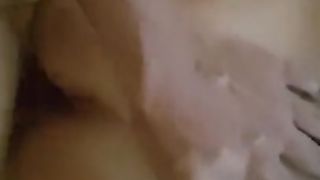 MO' TI ARRIVA IN CULO...zoccola!!!