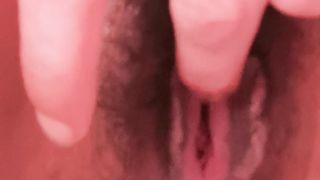 Mi tocco mentre piscio...