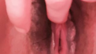 Mi tocco mentre piscio...