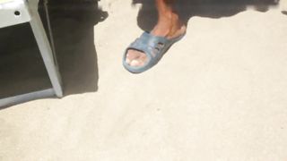 Milfona romana in spiaggia ad Ostia 2