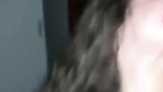 Sandra inculata in piedi