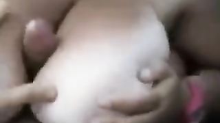 Mettilo in mezzo alle tue MEGA TETTONE!!!