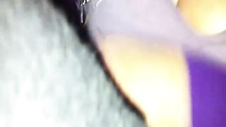 Mia cognata lo tira fuori e me lo succhia