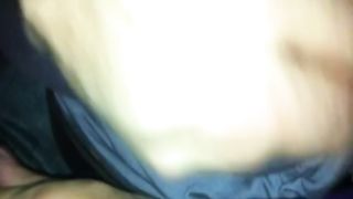 Mia cognata lo tira fuori e me lo succhia