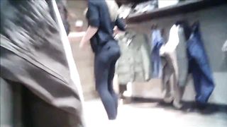 I culetti delle commesse in leggings