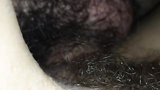 Scopatina con pube in vista