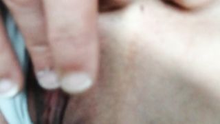 Io guido e Schizzetta urla e si sditalina