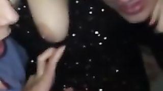 No raga SI VEDE IL CAPEZZOLO!!!