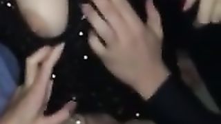 No raga SI VEDE IL CAPEZZOLO!!!